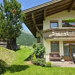 Апартаменты Einzigartig, Bergblick, Erholung Pur, Komfort, Balkon, Wohnzimmer, 2 Schlafzimmer, Ruhig