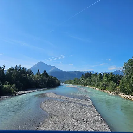 Lägenhet Komfort-ferienwohnung Suedbalkon, Wohnzimmer, 2 Schlafzimmer, Ruhige Lage - Tirol *