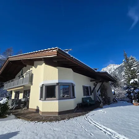 Lägenhet Komfort-ferienwohnung Suedbalkon, Wohnzimmer, 2 Schlafzimmer, Ruhige Lage - Tirol *