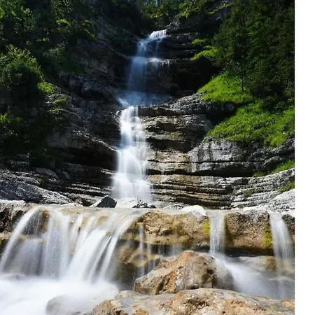Lägenhet Komfort-ferienwohnung Suedbalkon, Wohnzimmer, 2 Schlafzimmer, Ruhige Lage - Tirol *