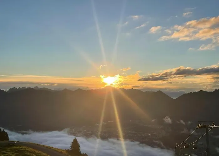 Einzigartig, Bergblick, Erholung Pur, Komfort, Balkon, Wohnzimmer, 2 Schlafzimmer, Ruhig Daire Reutte