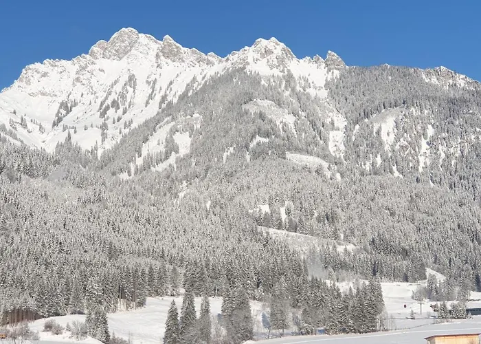 Einzigartig, Bergblick, Erholung Pur, Komfort, Balkon, Wohnzimmer, 2 Schlafzimmer, Ruhig * Reutte