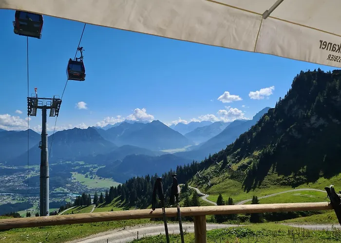 Einzigartig, Bergblick, Erholung Pur, Komfort, Balkon, Wohnzimmer, 2 Schlafzimmer, Ruhig Reutte