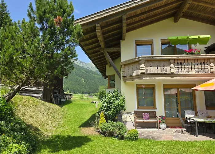 Daire Einzigartig, Bergblick, Erholung Pur, Komfort, Balkon, Wohnzimmer, 2 Schlafzimmer, Ruhig