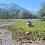 Lejlighed Einzigartig, Bergblick, Erholung Pur, Komfort, Balkon, Wohnzimmer, 2 Schlafzimmer, Ruhig Reutte