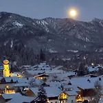 Lejlighed Einzigartig, Bergblick, Erholung Pur, Komfort, Balkon, Wohnzimmer, 2 Schlafzimmer, Ruhig
