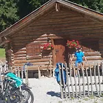 Einzigartig, Bergblick, Erholung Pur, Komfort, Balkon, Wohnzimmer, 2 Schlafzimmer, Ruhig Appartamento