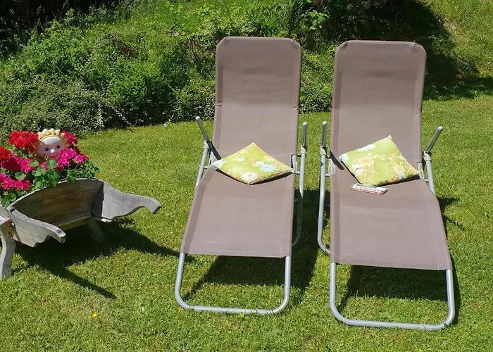 Apartment Einzigartig, Bergblick, Erholung Pur, Komfort, Balkon, Wohnzimmer, 2 Schlafzimmer, Ruhig *